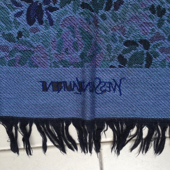 YSL 100% pure wool embroidered floral roses shawl - Picture 2 of 8